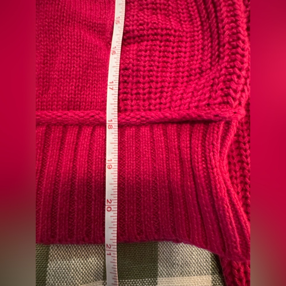 Lucky Brand Textured V-Neck Sweater in Sangria - Picture 10 of 14